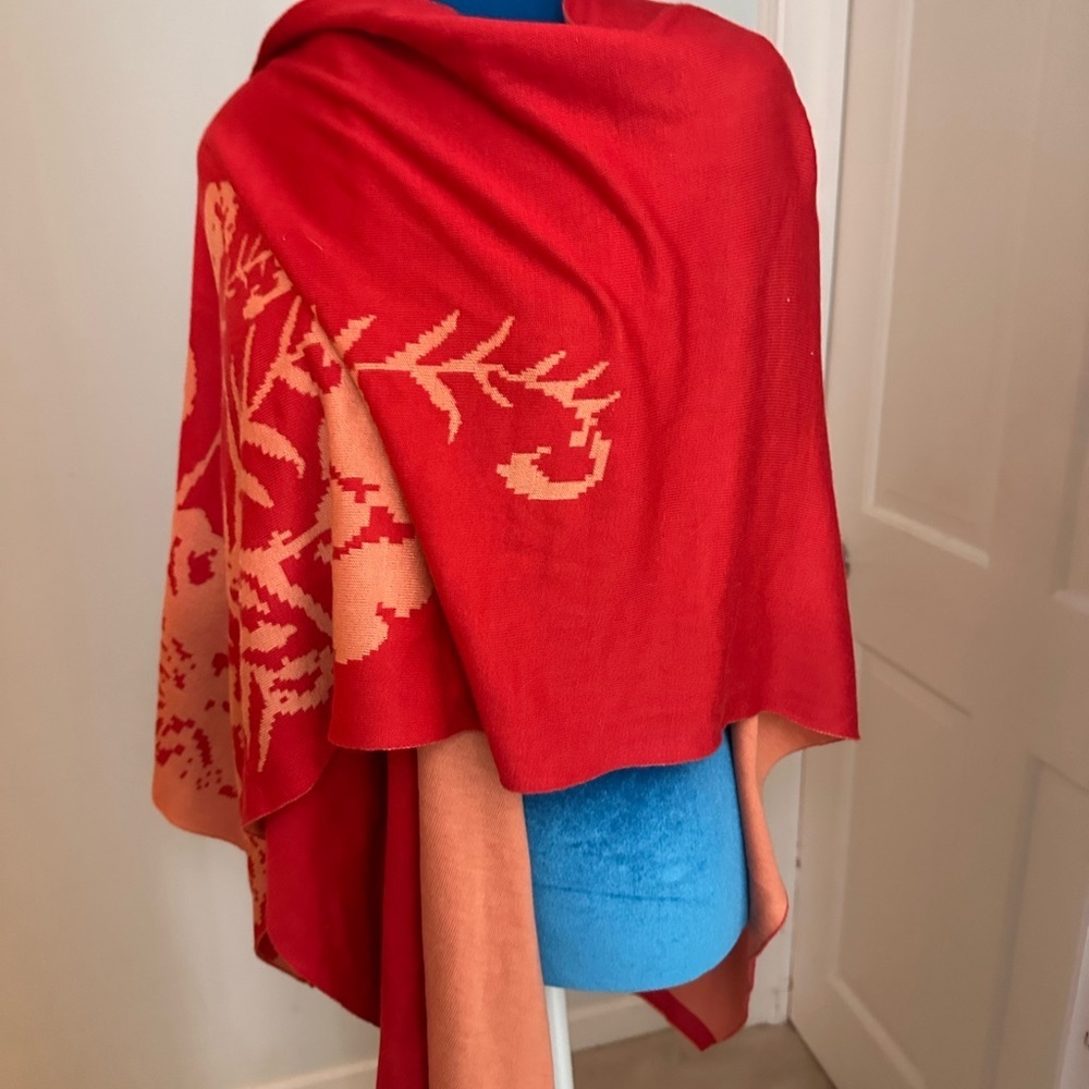 Coldwater Creek Red and Orange Floral Poncho reversible one size